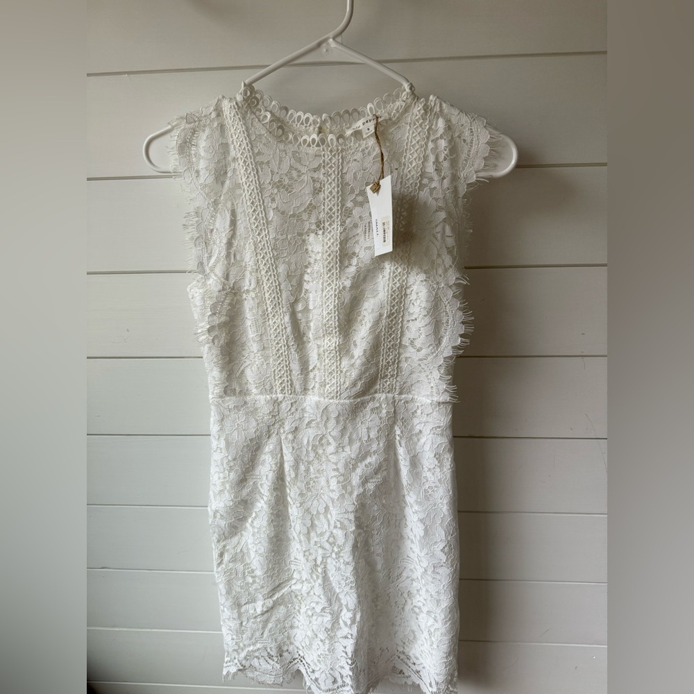 NWT Women’s Lace Knee Length Dress Blu Pepper Size Small